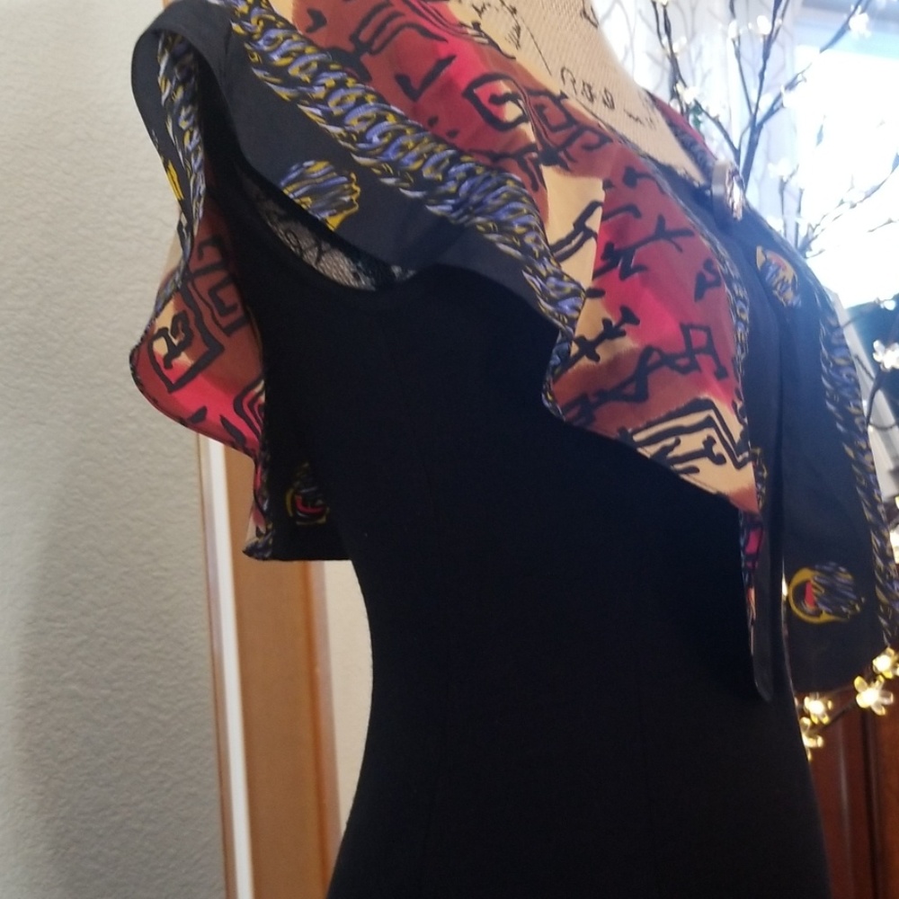 Dress - Picture 7 of 8